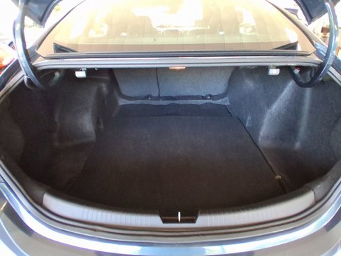 Used 2020 Chevrolet Malibu LT image 25