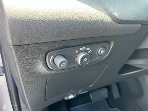Certified 2022 Buick Encore GX Preferred w/ Cold Weather Comfort Package image 13