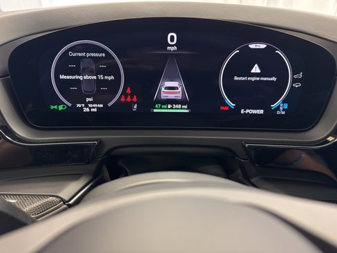 New 2025 Porsche Cayenne Turbo image 15