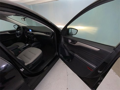 Used 2021 Ford Escape S image 23