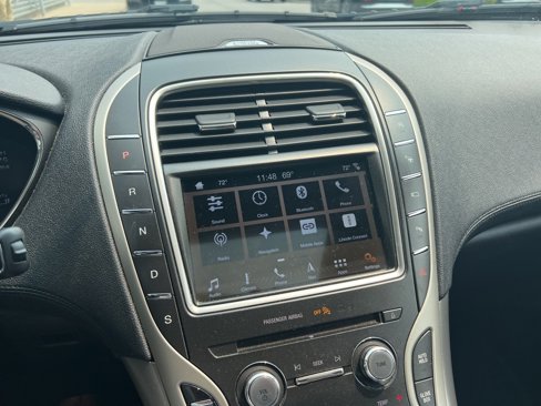 Used 2019 Lincoln Nautilus Reserve w/ Ultimate Package image 61