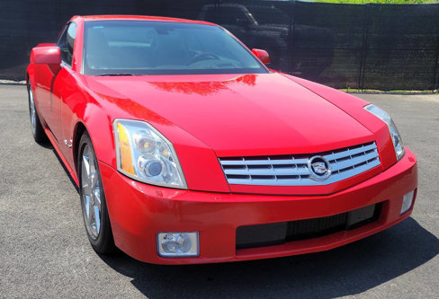 Used 2007 Cadillac XLR image 4