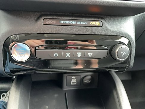New 2025 Ford Escape SE image 26