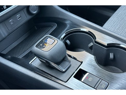 Used 2022 Nissan Rogue SV image 31