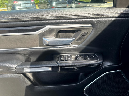 Used 2020 RAM 1500 Laramie w/ Sport Appearance Package image 12
