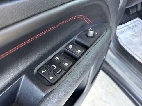 Used 2022 Jeep Compass Trailhawk w/ Trailhawk Convenience Group image 11