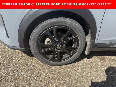 Used 2021 Nissan Kicks SR w/ SR Premium Package image 4