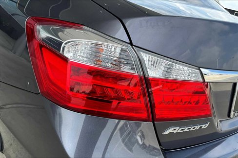 Used 2015 Honda Accord EX-L image 24