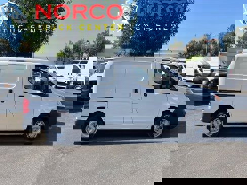 Used 2015 Nissan NV200 S image 1