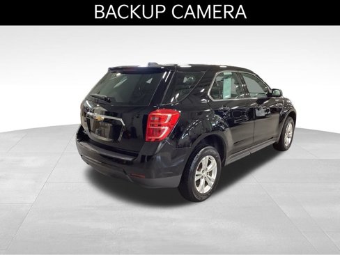 Used 2017 Chevrolet Equinox LS image 6