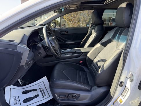 Used 2019 Toyota Avalon Touring w/ Advanced Safety Package image 19