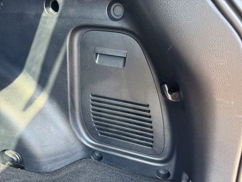 Used 2015 Toyota RAV4 XLE image 13