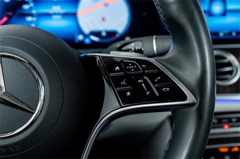 Used 2022 Mercedes-Benz E 350 Sedan image 43