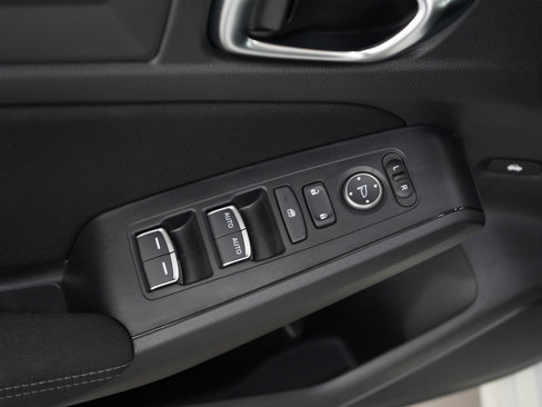 Used 2025 Honda Civic Sport image 17