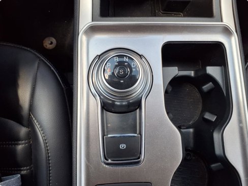 Used 2024 Ford Edge SEL w/ Convenience Package image 15