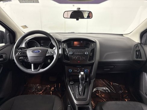 Used 2015 Ford Focus SE image 23