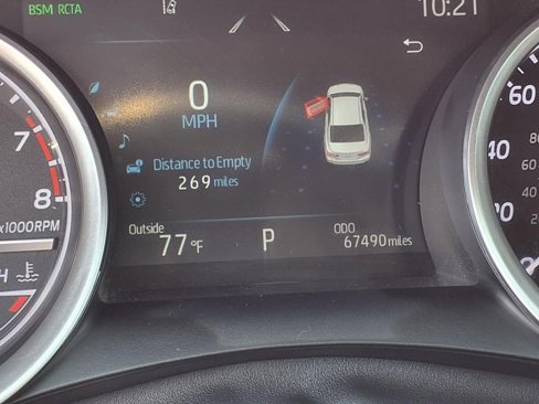 Used 2023 Toyota Camry XLE image 25