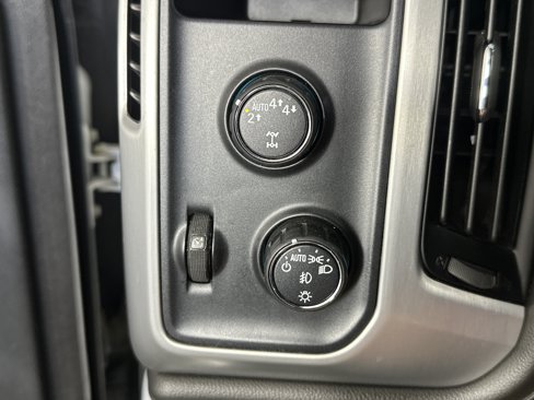 Used 2018 GMC Sierra 1500 SLE w/ SLE Value Package image 24