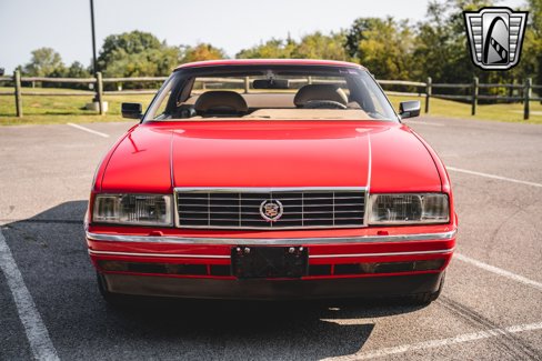 Used 1992 Cadillac Allante image 9