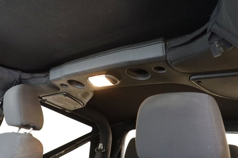 Used 2015 Jeep Wrangler Sport image 16