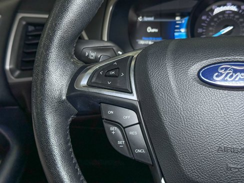 Used 2019 Ford Edge SEL w/ Equipment Group 201A image 33