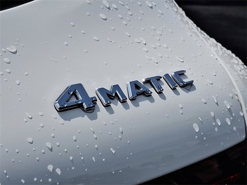 Certified 2021 Mercedes-Benz GLC 300 4MATIC image 32