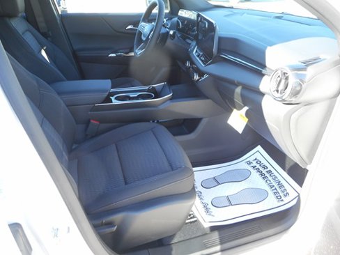New 2025 Chevrolet Equinox LT w/ Safety and Technology Package image 10