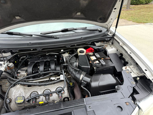 Used 2010 Ford Flex SE image 27