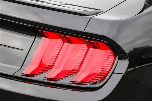 Used 2022 Ford Mustang Premium image 10