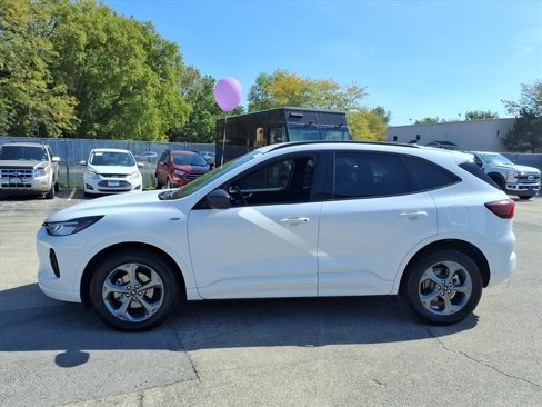Used 2023 Ford Escape ST-Line image 6