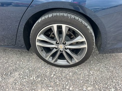 Used 2022 Chevrolet Malibu LT image 40