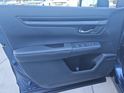 Used 2025 Honda CR-V EX image 14