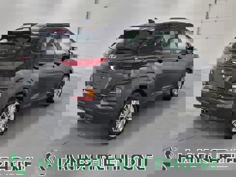 Used 2021 Hyundai Kona SEL Plus image 8