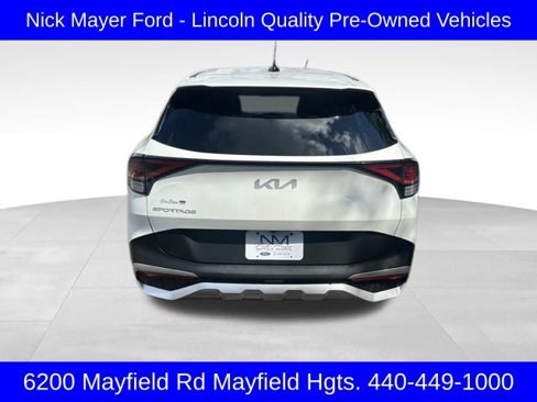 Used 2023 Kia Sportage LX image 6