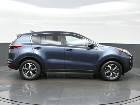 Used 2022 Kia Sportage LX image 7
