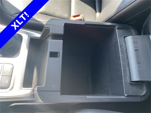 Used 2024 Ford Explorer XLT w/ Equipment Group 202A image 36