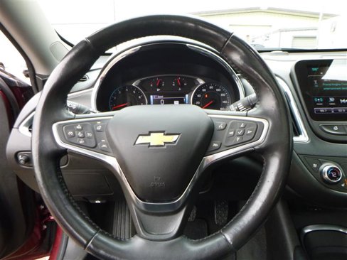 Used 2018 Chevrolet Malibu Premier w/ Premier Sun and Wheel Package image 11