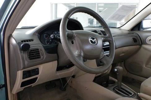 Used 2001 MAZDA Protege image 17