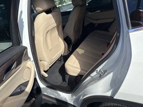 Used 2018 BMW X3 xDrive30i image 4