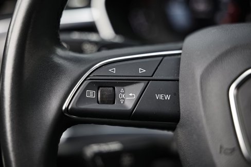 Used 2023 Audi Q3 2.0T Premium image 32