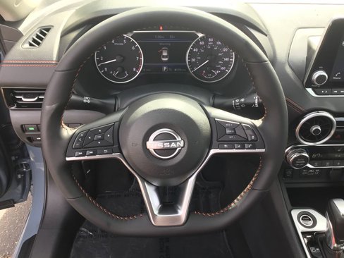 New 2025 Nissan Sentra SR image 13