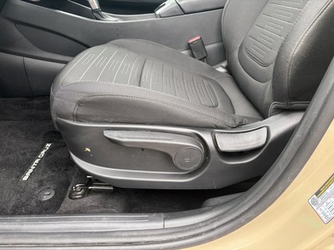 Used 2024 Hyundai Santa Cruz SE image 11