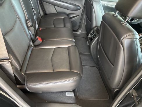 Used 2017 Cadillac XT5 Luxury image 33
