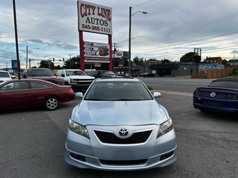 Used 2007 Toyota Camry SE image 3