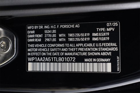 New 2026 Porsche Macan image 24