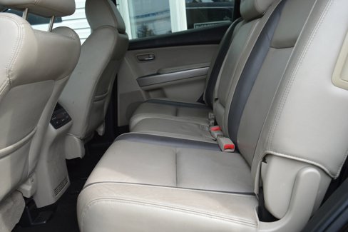 Used 2011 MAZDA CX-9 Grand Touring w/ Moonroof & Bose Audio Pkg image 17