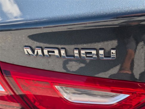 Used 2020 Chevrolet Malibu LS w/ Driver Confidence Package II image 9