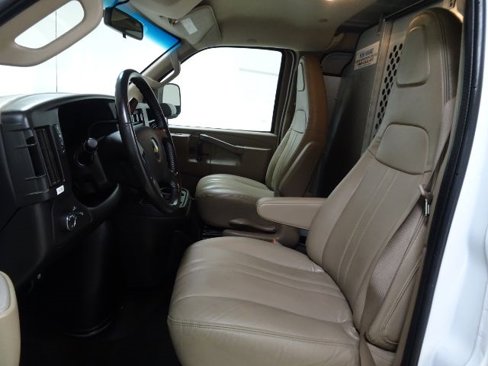 Used 2020 Chevrolet Express 2500 w/ Driver Convenience Package image 20
