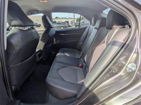 Used 2023 Toyota Camry SE image 24