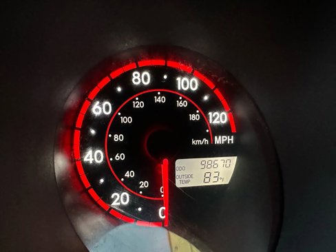 Used 2008 Pontiac Vibe image 13